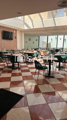 Local commercial - 200 m² - 3 pièces