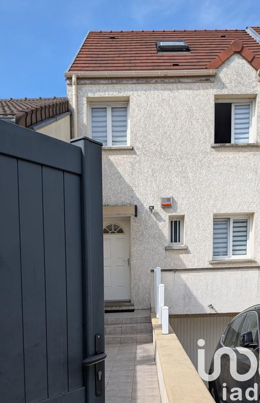 Maison - 84 m² - 5 pièces