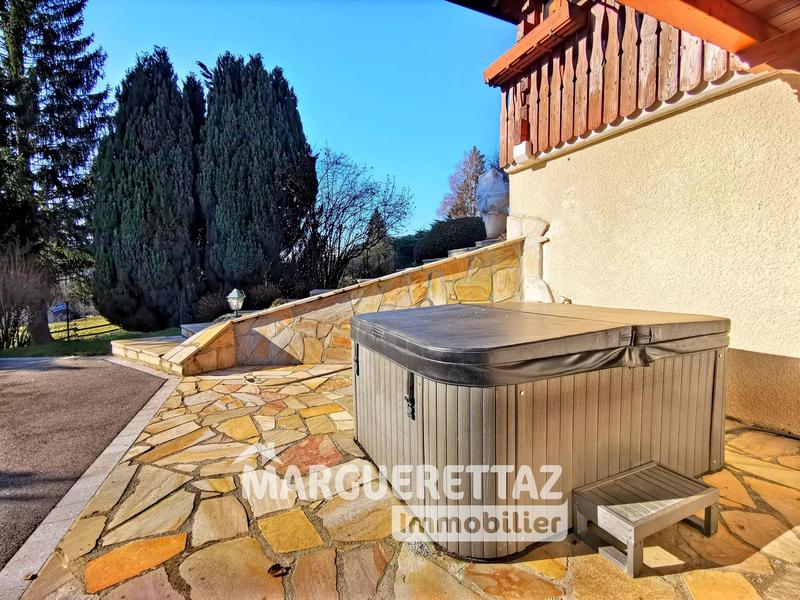 Châlet - 163 m² - 7 pièces