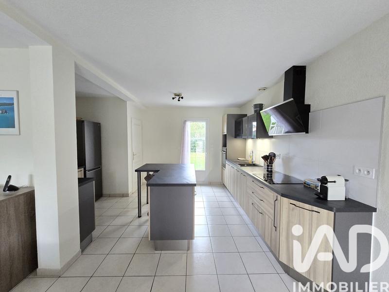 Maison - 94 m² - 4 pièces