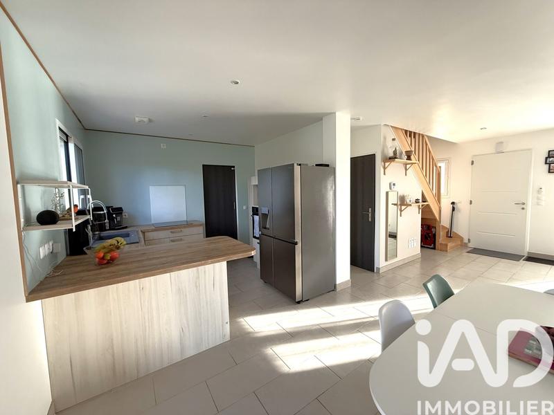 Maison - 98 m² - 4 pièces