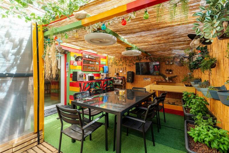 Appartement - 96 m² - 5 pièces