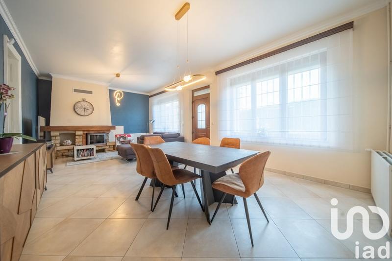 Maison - 200 m² - 7 pièces