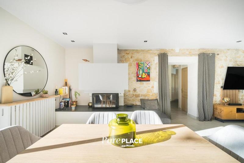 Propriété - 195 m² - 7 pièces