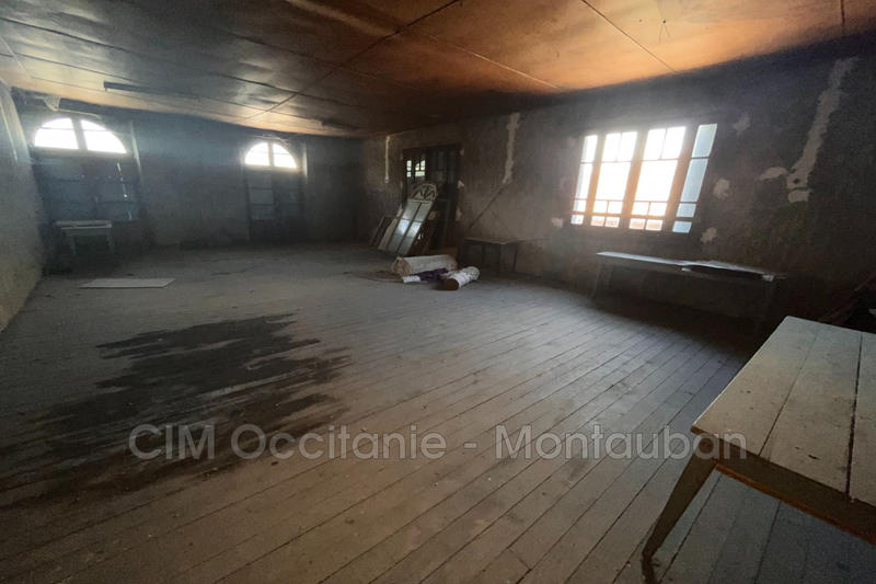 Maison - 400 m² - 10 pièces