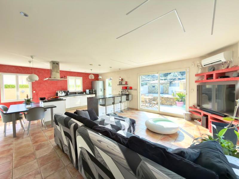 Maison - 127 m² - 6 pièces