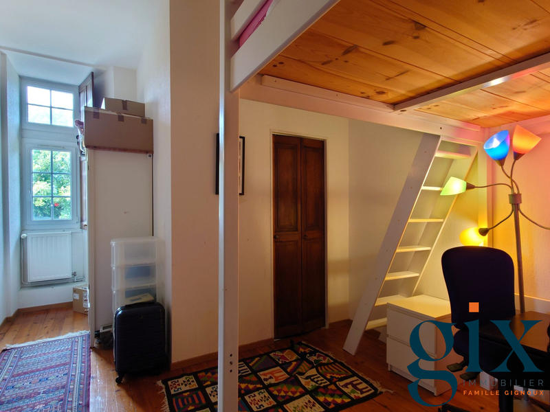 Appartement - 154 m² - 5 pièces