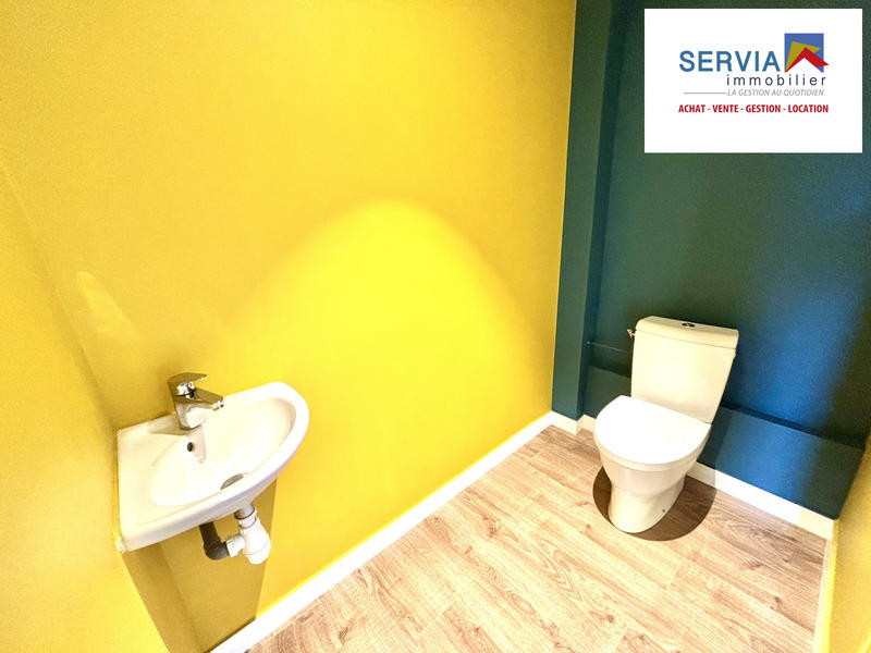 Local commercial - 46 m² - 3 pièces