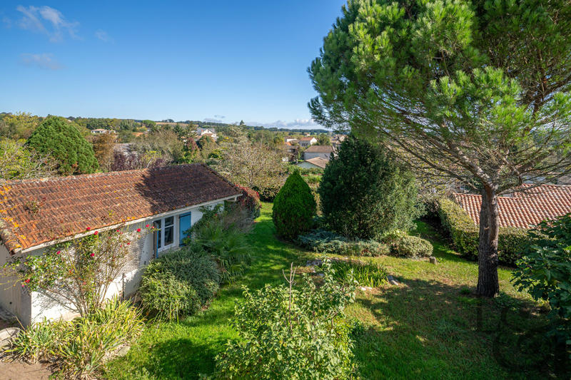 Maison - 148 m² - 5 pièces