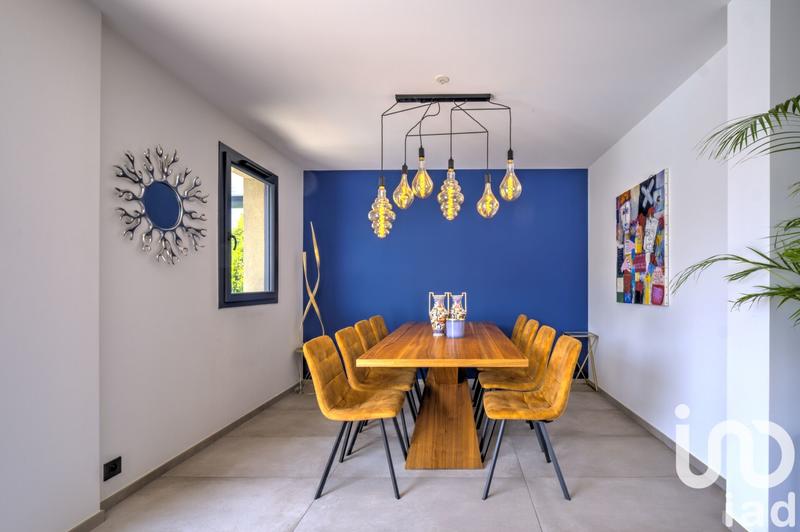 Maison - 152 m² - 5 pièces