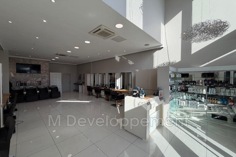 Local commercial - 75 m²