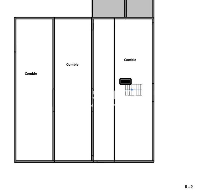 Maison - 400 m² - 12 pièces