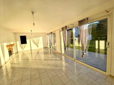 Maison - 141 m² - 6 pièces