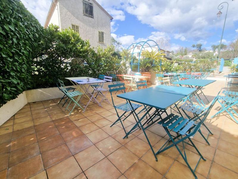 Fonds de commerce - 170 m²