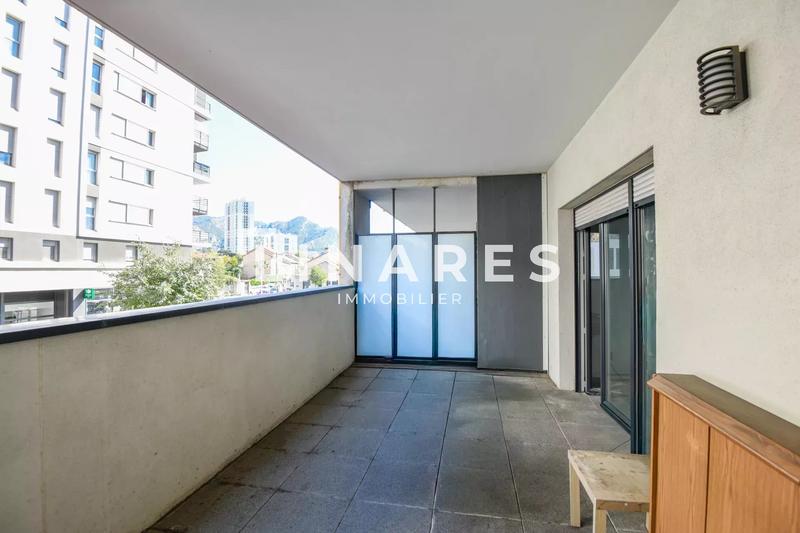 Appartement - 45 m² - 2 pièces