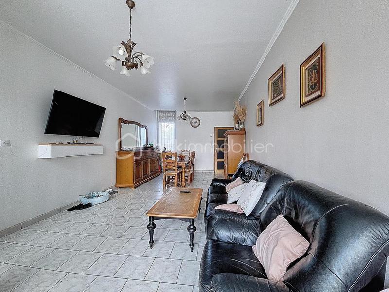 Maison - 146 m² - 6 pièces