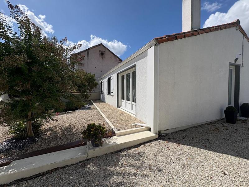 Maison - 98 m² - 5 pièces