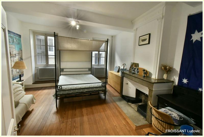 Appartement - 163 m² - 7 pièces