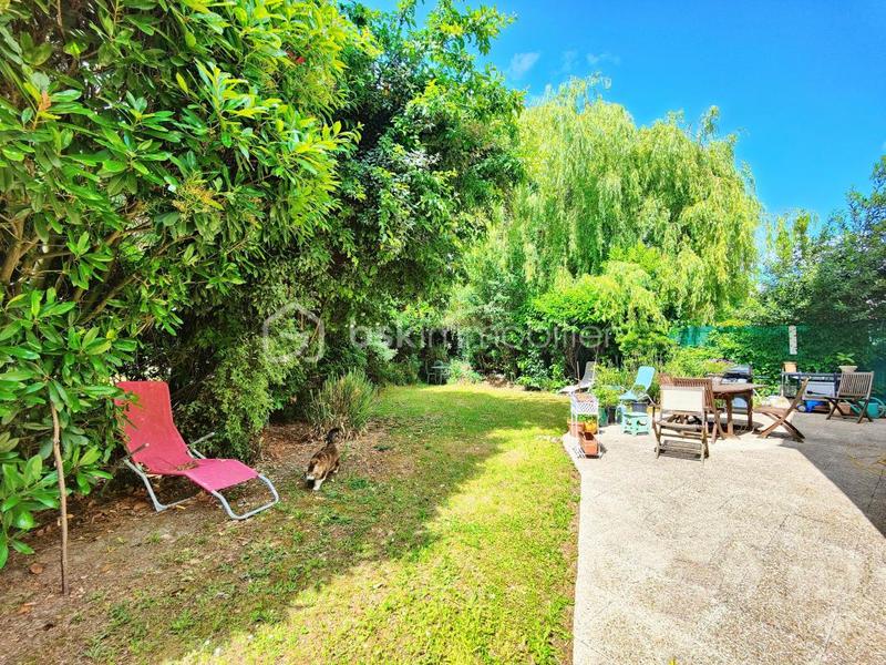 Maison traditionnelle - 150 m² - 6 pièces