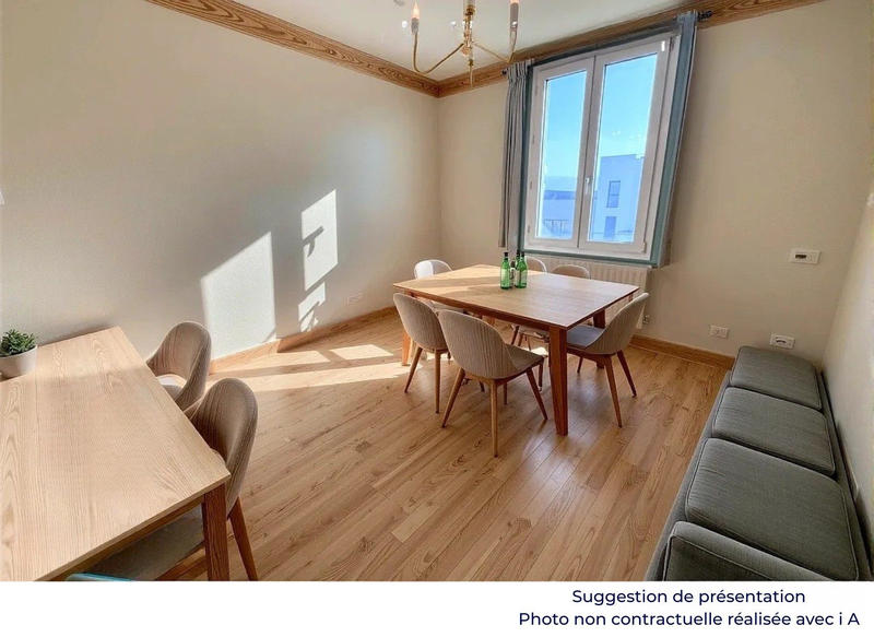 Appartement - 94 m² - 5 pièces