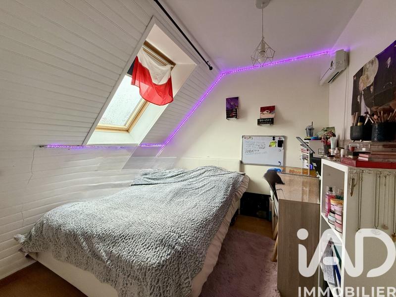 Maison - 91 m² - 5 pièces