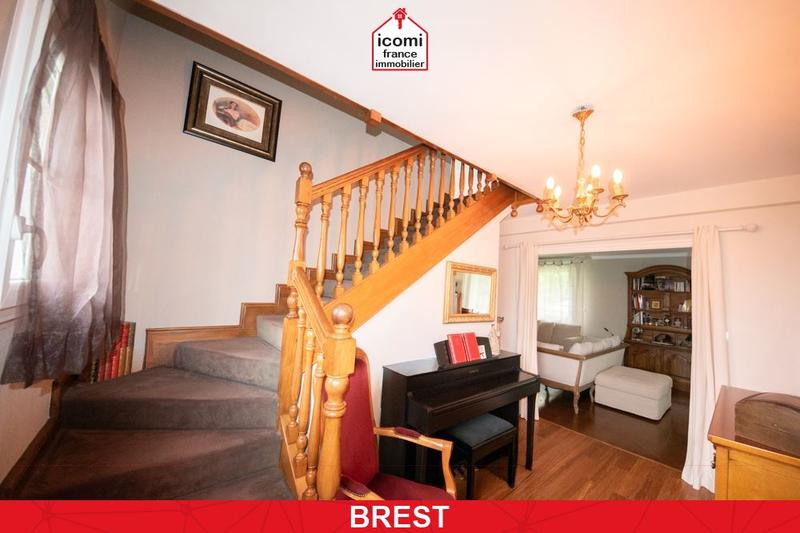 Maison - 126 m² - 6 pièces