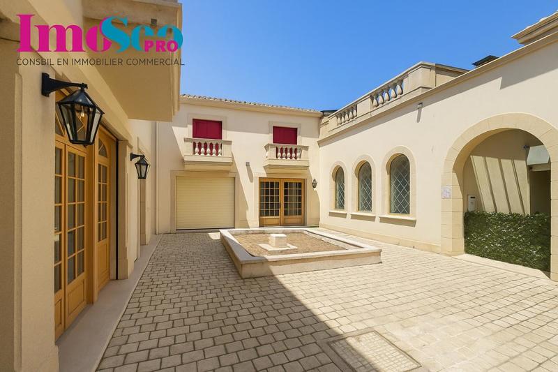 Local commercial - 230 m²