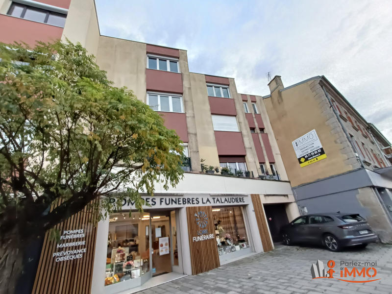 Appartement - 153 m² - 6 pièces