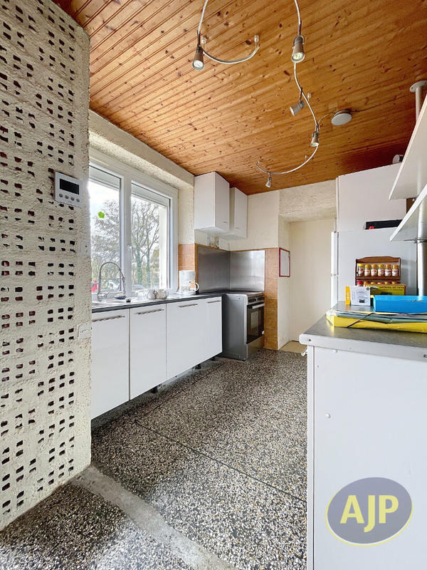 Maison - 108 m² - 5 pièces