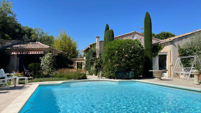 Villa - 205 m² - 6 pièces