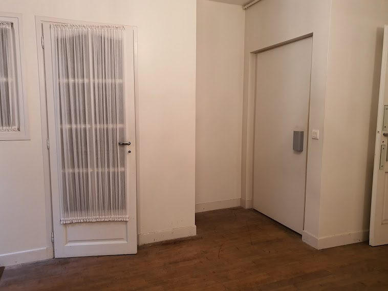 Appartement - 169 m² - 5 pièces