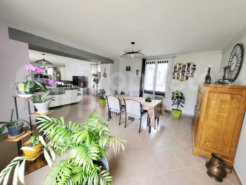 Maison - 177 m² - 7 pièces