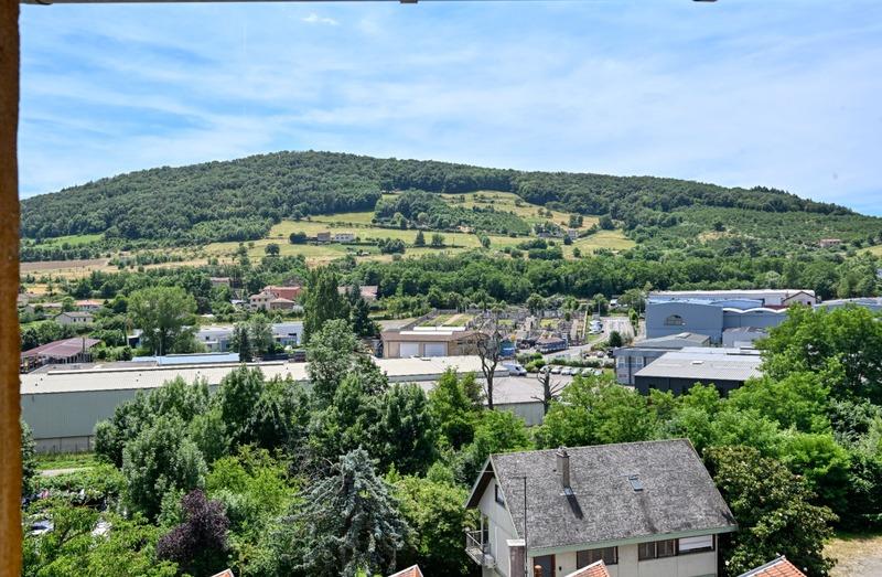 Appartement - 180 m² - 4 pièces