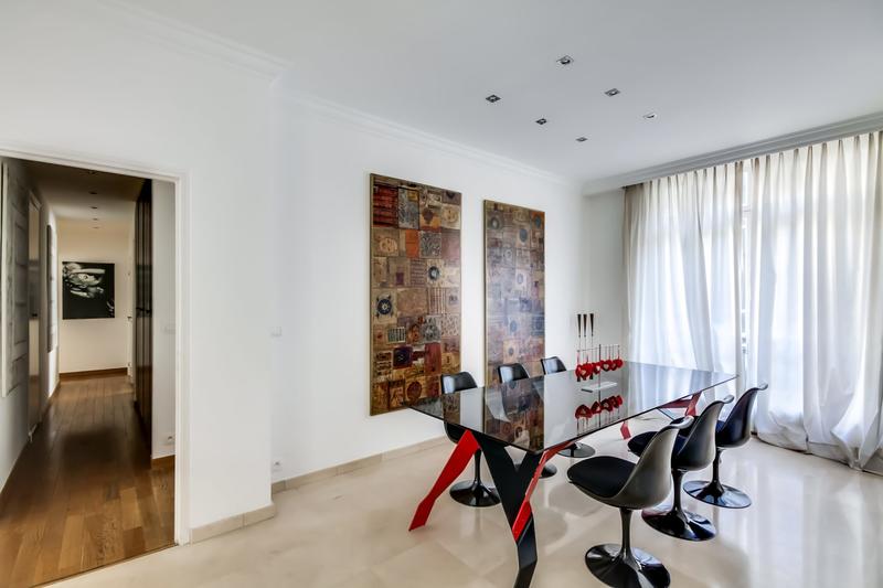 Appartement - 145 m² - 5 pièces