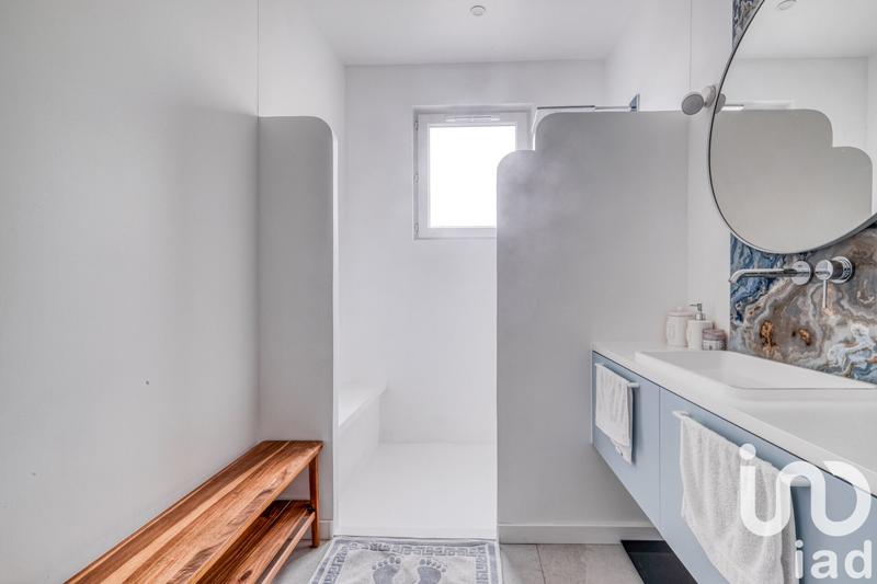 Maison - 166 m² - 7 pièces