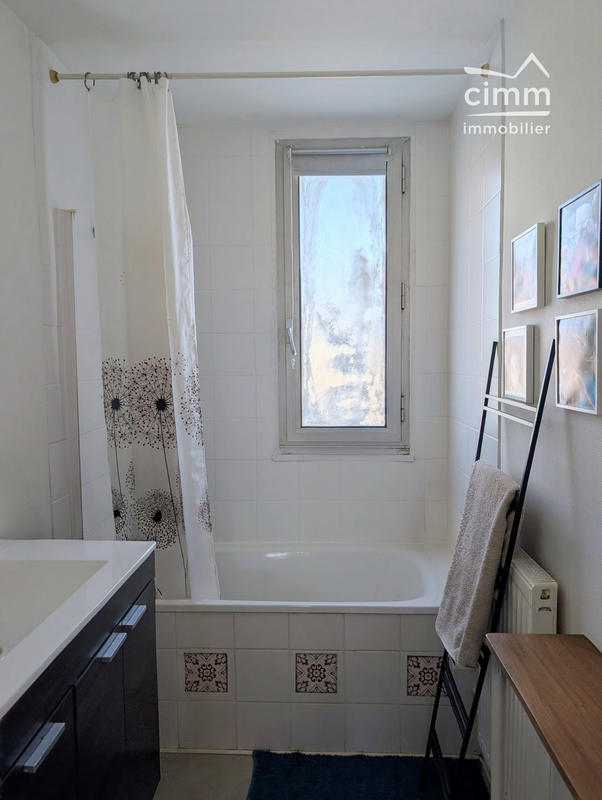 Appartement - 71 m² - 4 pièces