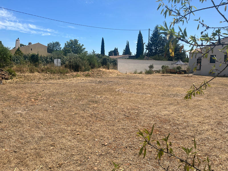 Terrain - 638 m²