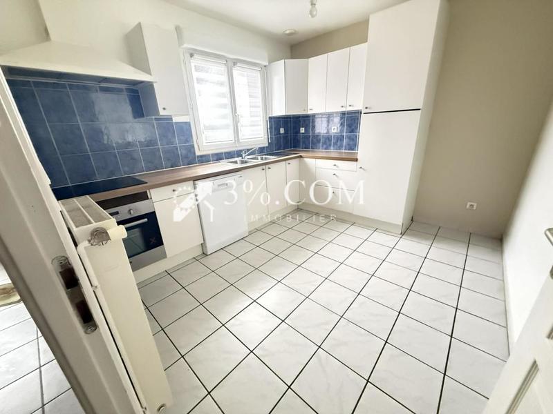 Maison - 98 m² - 5 pièces