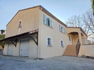 Maison - 135 m² - 5 pièces