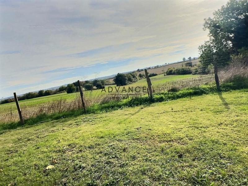 Corps de ferme - 320 m² - 5 pièces