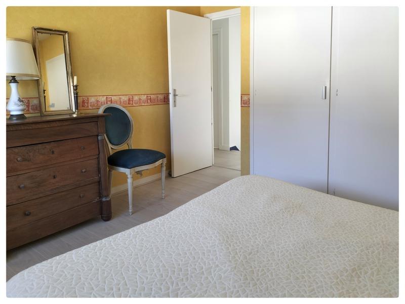 Maison - 200 m² - 9 pièces