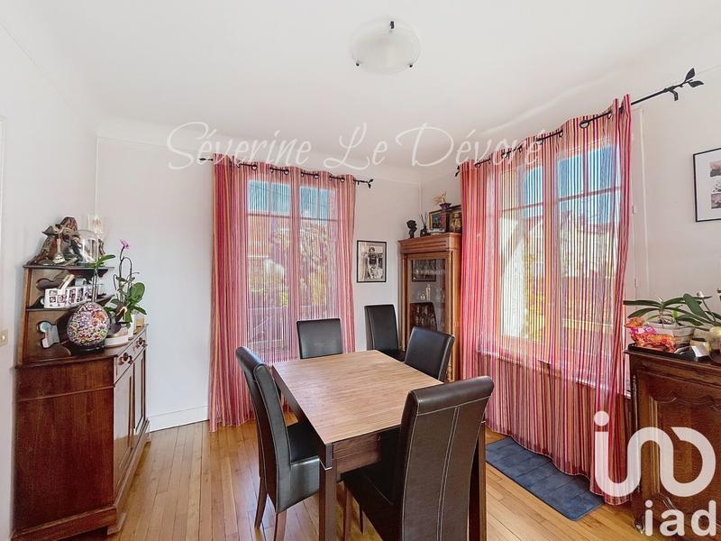 Maison - 143 m² - 8 pièces