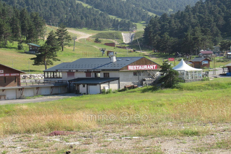 Local commercial - 245 m²