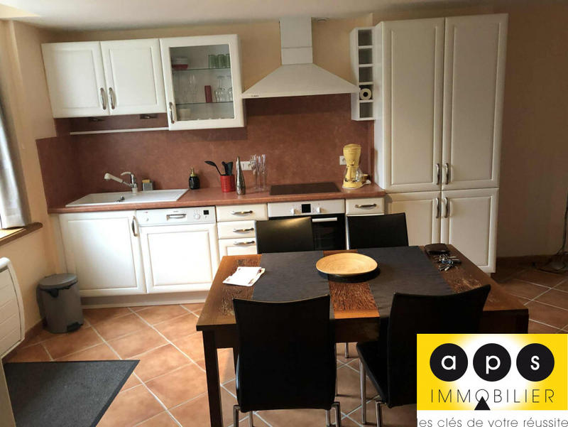 Immeuble - 90 m² - 4 pièces