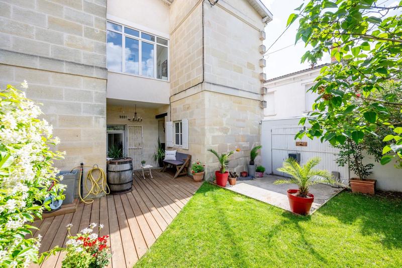 Maison de maîtres - 183 m² - 6 pièces