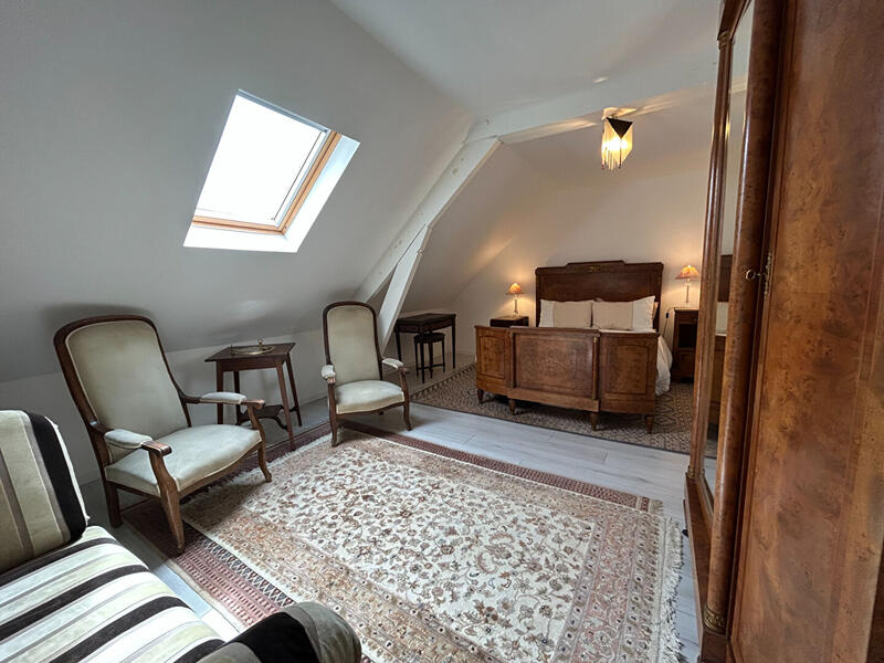 Maison - 114 m² - 7 pièces