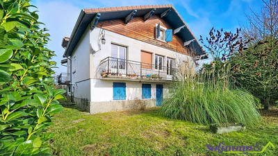 Maison - 152 m² - 7 pièces