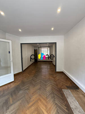 Local d'activités - 55 m² - 4 pièces