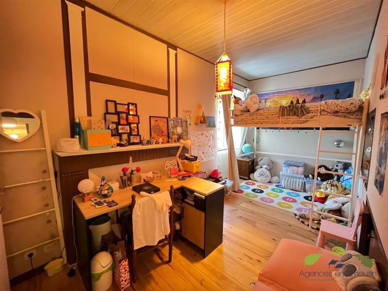 Maison - 111 m² - 4 pièces