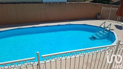 Maison - 198 m² - 5 pièces